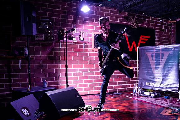 79- Nvision and Heavens Void, Pink Peugeot at Sav Wingmen Clubhouse photo by Valentin Sivyakov-VAL00006