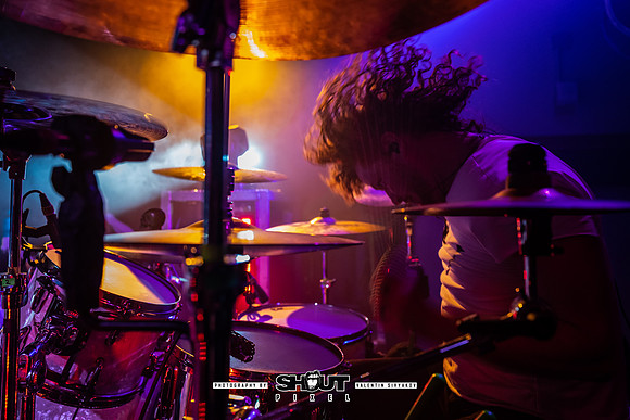 Hinder photography by Valentin Sivyakov