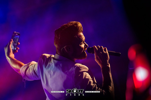 Hinder photography by Valentin Sivyakov