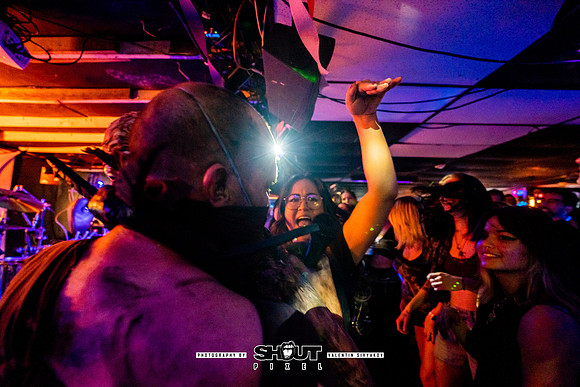 0070-Off-stage Captured by Robots show at Wormhole, Savannah, GA photo by Valentin Sivyakov-VAL04612
