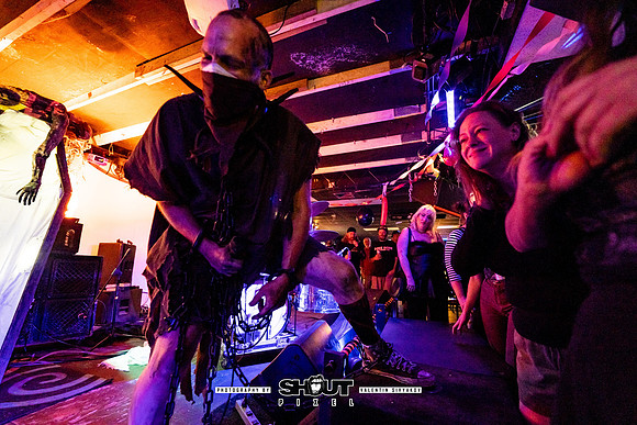 0082-Off-stage Captured by Robots show at Wormhole, Savannah, GA photo by Valentin Sivyakov-VAL04707