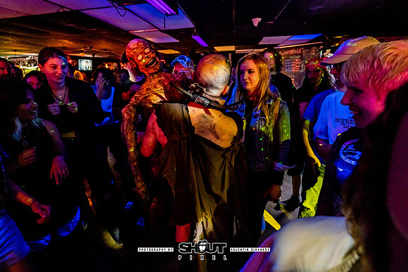 0071-Off-stage Captured by Robots show at Wormhole, Savannah, GA photo by Valentin Sivyakov-VAL04623