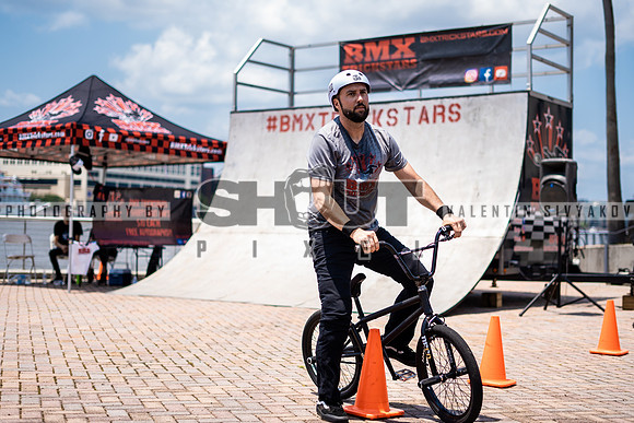 102-Savannah-Mega-Comic-Con-event-photography-by-Valentin-Sivyakov