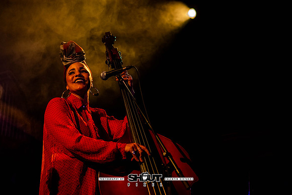 Rainbow Girls Twin Twangler Tour photo by Valentin Sivyakov