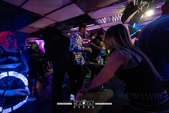 58-Bear Within Us at Metal Mayhem  Wormhole photo by Valentin Sivyakov-VAL01024