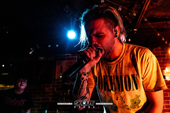 189- Nvision and Heavens Void, Pink Peugeot at Sav Wingmen Clubhouse photo by Valentin Sivyakov-VAL01285
