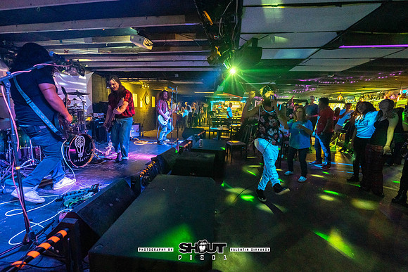Obvious Liars at The Wormhole photography by Valentin Sivyakov-VAL03687