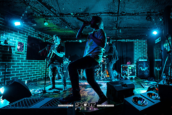 185- Nvision and Heavens Void, Pink Peugeot at Sav Wingmen Clubhouse photo by Valentin Sivyakov-VAL01248