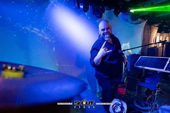 INSIGHT at The Wormhole photography by Valentin Sivyakov-VAL05857
