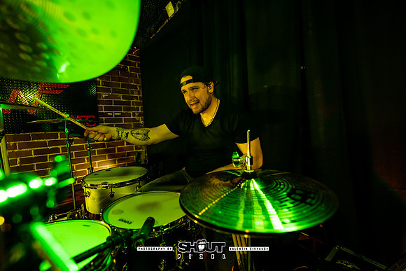 113- Nvision and Heavens Void, Pink Peugeot at Sav Wingmen Clubhouse photo by Valentin Sivyakov-VAL00363