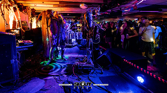 0089-Off-stage Captured by Robots show at Wormhole, Savannah, GA photo by Valentin Sivyakov-VAL04802