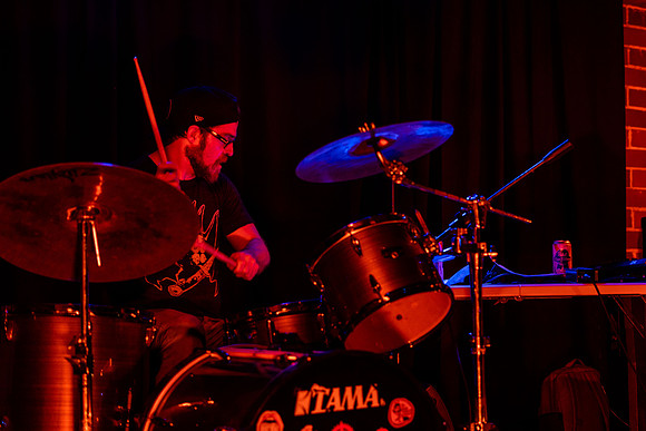 17- Nvision and Heavens Void, Pink Peugeot at Sav Wingmen Clubhouse photo by Valentin Sivyakov-VAL09271