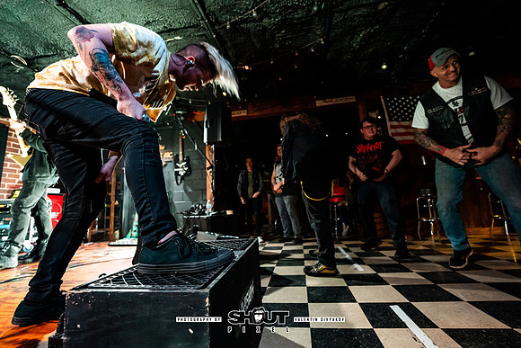 178- Nvision and Heavens Void, Pink Peugeot at Sav Wingmen Clubhouse photo by Valentin Sivyakov-VAL01169