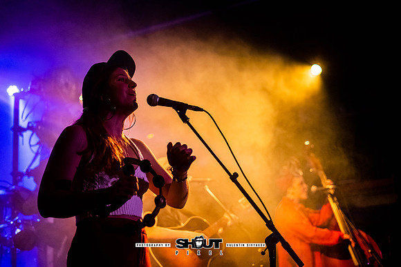Rainbow Girls Twin Twangler Tour photo by Valentin Sivyakov
