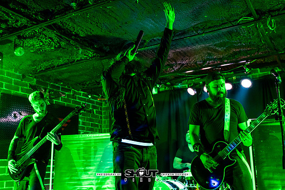 78- Nvision and Heavens Void, Pink Peugeot at Sav Wingmen Clubhouse photo by Valentin Sivyakov-VAL09993