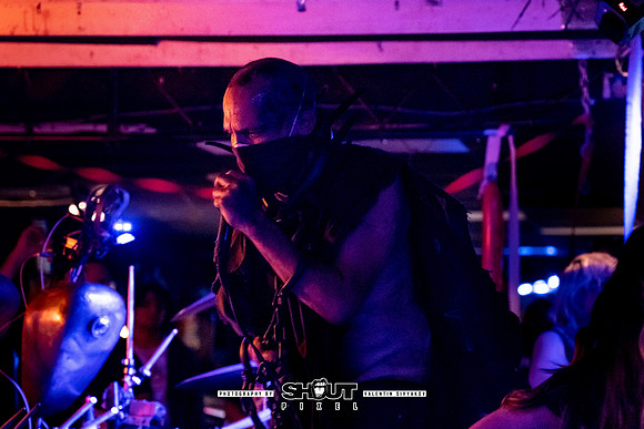 0094-Off-stage Captured by Robots show at Wormhole, Savannah, GA photo by Valentin Sivyakov-VAL04838