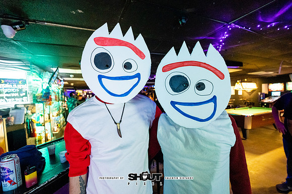 Off-Stage Halloween Havoc at The Wormhole photo by Valentin Sivyakov
