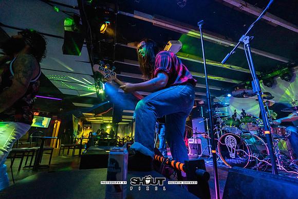 Obvious Liars at The Wormhole photography by Valentin Sivyakov-VAL03649
