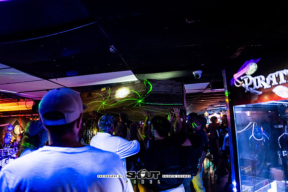0104-Off-stage Captured by Robots show at Wormhole, Savannah, GA photo by Valentin Sivyakov-VAL04895