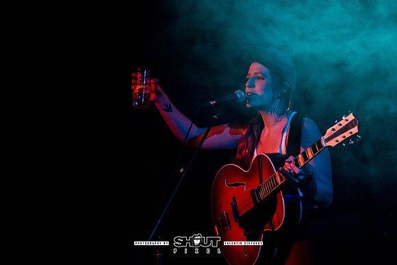 Rainbow Girls Twin Twangler Tour photo by Valentin Sivyakov