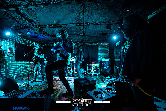 186- Nvision and Heavens Void, Pink Peugeot at Sav Wingmen Clubhouse photo by Valentin Sivyakov-VAL01249