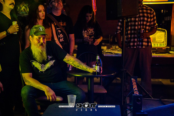 0043-Off-stage Captured by Robots with Pink Peugeot and JUS B show photo by Valentin Sivyakov-VAL04253