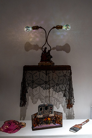 0120 Kai Lin Art OBJECTS-VAL02721
