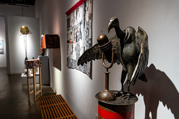0150 Kai Lin Art OBJECTS-VAL02779