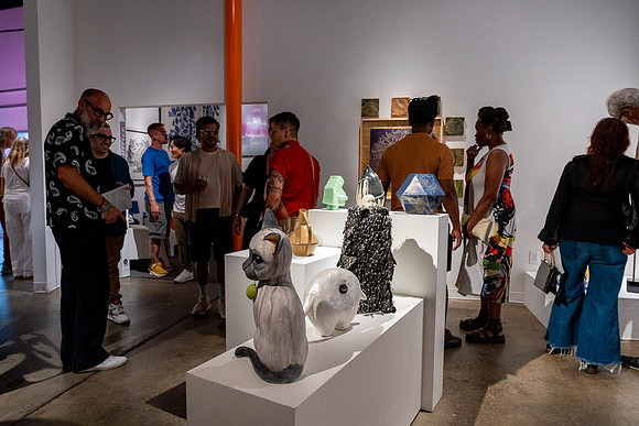 0278 Kai Lin Art OBJECTS-VAL03066