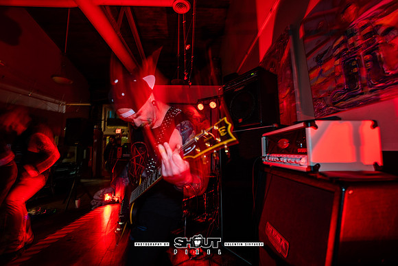 0026-Guns to Gallows at AURA Fest-0031-VAL09950