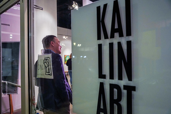 KAI LIN Art show Paper Boxes by Kevin Palme-photography by Valentin Svyakov_SM_VAL07737