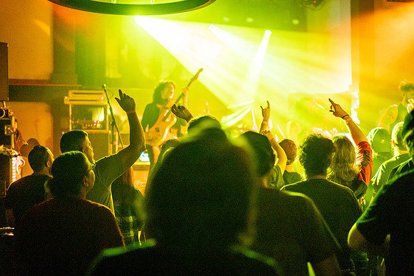 053-The Lonely Ones at Victory North Savannah photo by Valentin Sivyakov