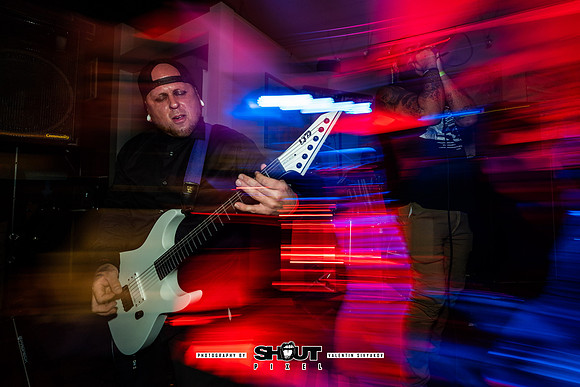 0032-Guns to Gallows at AURA Fest-0037-VAL09978