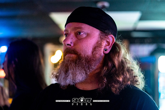 0058-Off-stage Captured by Robots with Pink Peugeot and JUS B show photo by Valentin Sivyakov-VAL05087