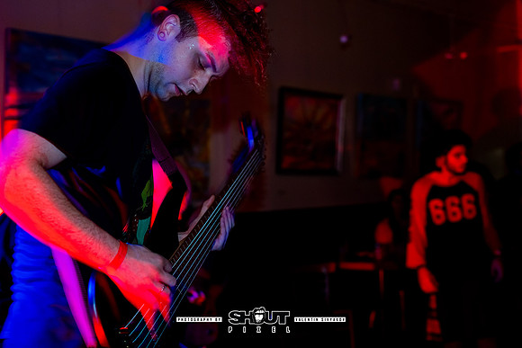 SIX at Mosh For Tots 2021 Presents AURA Fest photo by Valentin Sivyakov VAL08602