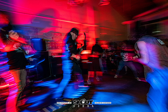 0060-Guns to Gallows at AURA Fest-0065-VAL00157