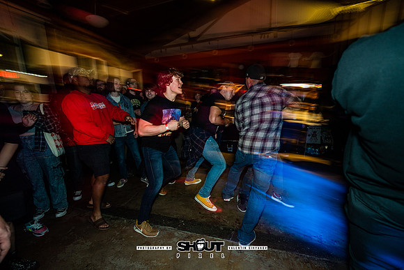 0076-Guns to Gallows at AURA Fest-0081-VAL00263