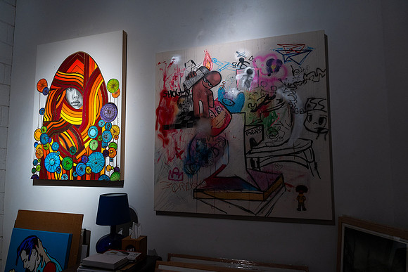 0233 Kai Lin Art OBJECTS-VAL02956