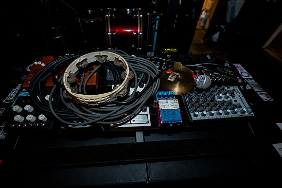 054-Pink Peugeot, Gentricide, THGTC, AURA Fest Presents, photo by Valentin Sivyakov shoutpixel