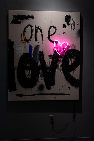 0199 Kai Lin Art OBJECTS-VAL02877