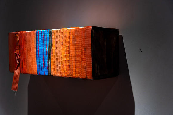 0135 Kai Lin Art OBJECTS-VAL02755