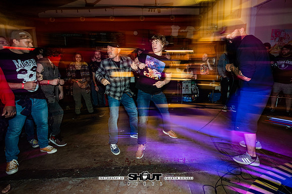 0080-Guns to Gallows at AURA Fest-0085-VAL00276