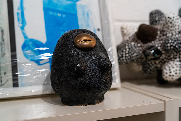 0229 Kai Lin Art OBJECTS-VAL02950