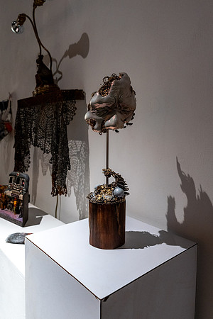 0103 Kai Lin Art OBJECTS-VAL02680