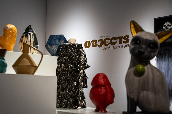 0171 Kai Lin Art OBJECTS-VAL02825