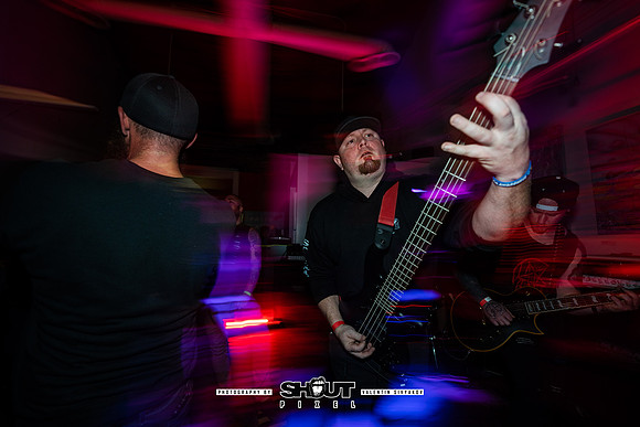 0047-Guns to Gallows at AURA Fest-0052-VAL00067