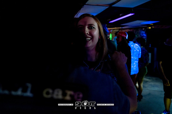 0046-Off-stage Captured by Robots with Pink Peugeot and JUS B show photo by Valentin Sivyakov-VAL05026