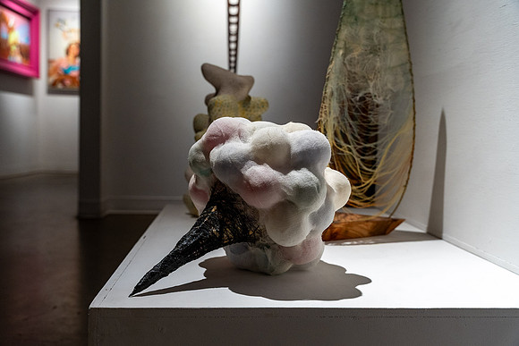 0102 Kai Lin Art OBJECTS-VAL02675