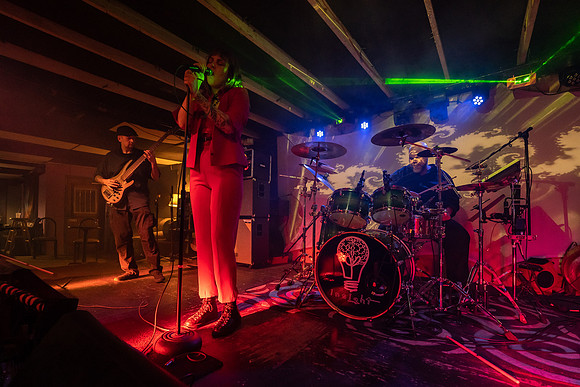 INSIGHT at The Wormhole photography by Valentin Sivyakov-VAL04238